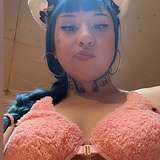 brok3n_girl from onlyfans