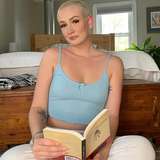 livthebookworm from onlyfans